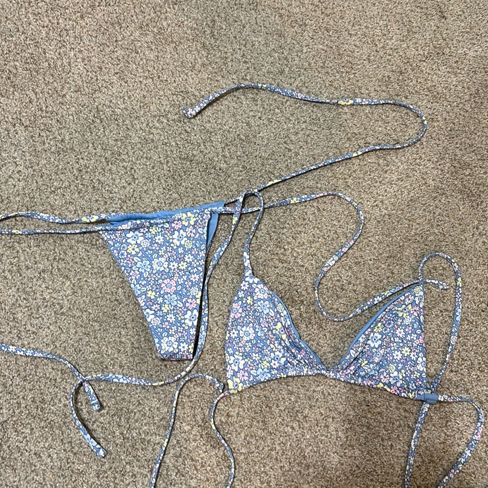 Frankies bikinis triangle top and tie scrunch bottoms